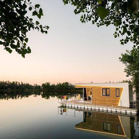 Village Lake Placid Silvi Marina Zewnętrze zdjęcie
